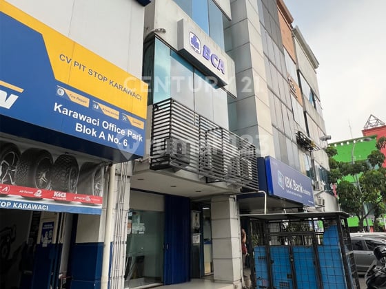 4-Storey Shop House in Karawaci Office Park, Lippo Karawaci, Tangerang
