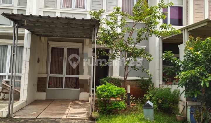 Jual Cepat Rumah Mungil Cantik 2 Lantai Semi Furnished Siap Huni di Kotawisata Bogor