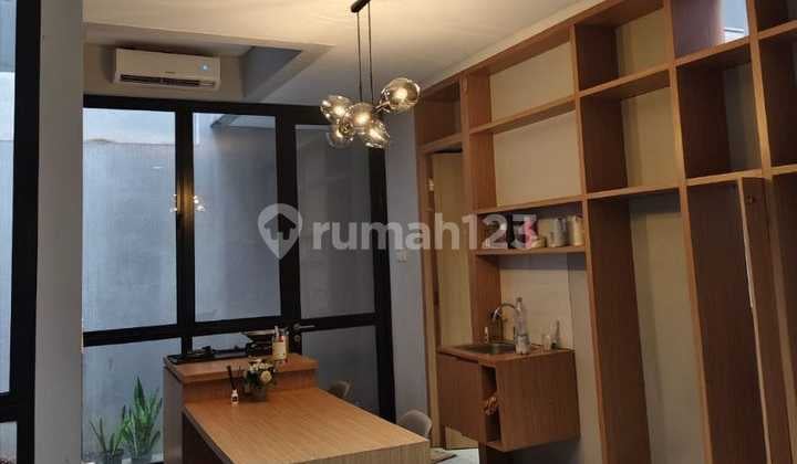 Dijual Rumah Semi Furnish di Cluster O2 Grand Wisata Bekasi