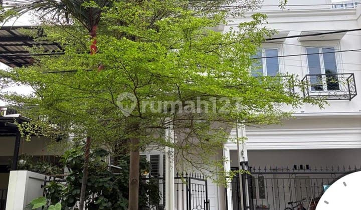 Beautiful House for Sale in Pekayon Jaya, Bekasi