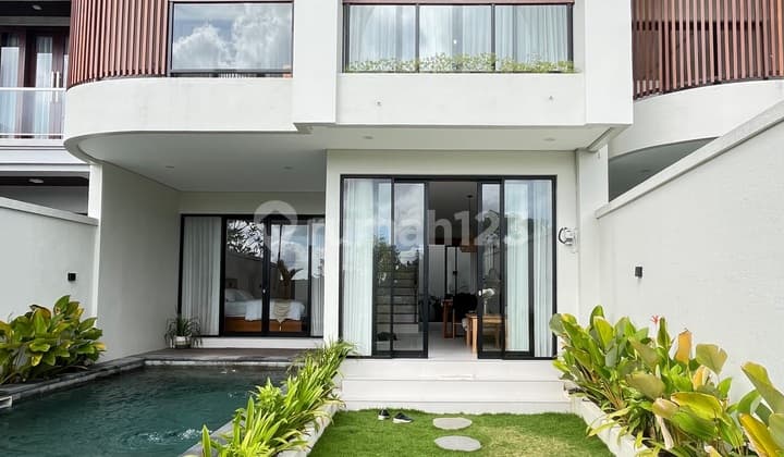 New Villa Fully Furnished Dengan View Gwk