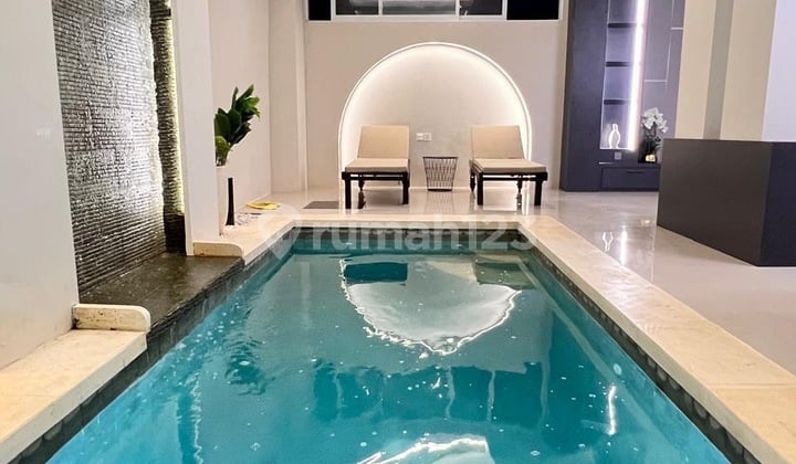 Villa Ready 3 BR di Jimbaran Dekat Pantai Melasti