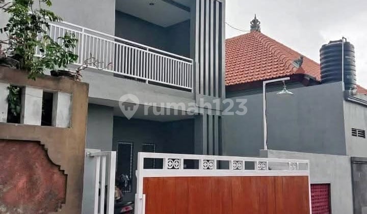 Rumah Baru Siap Huni di Kebo Iwa Padangsambian Lokasi Strategis