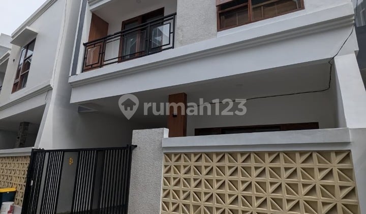 Sewa Rumah 3 Kt di Denpasar Barat Lokasi Strategis