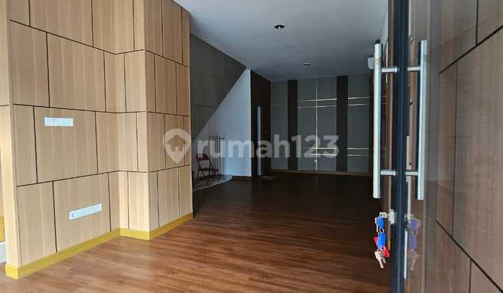 Good Shop Ready to Use Modernland Tangerang