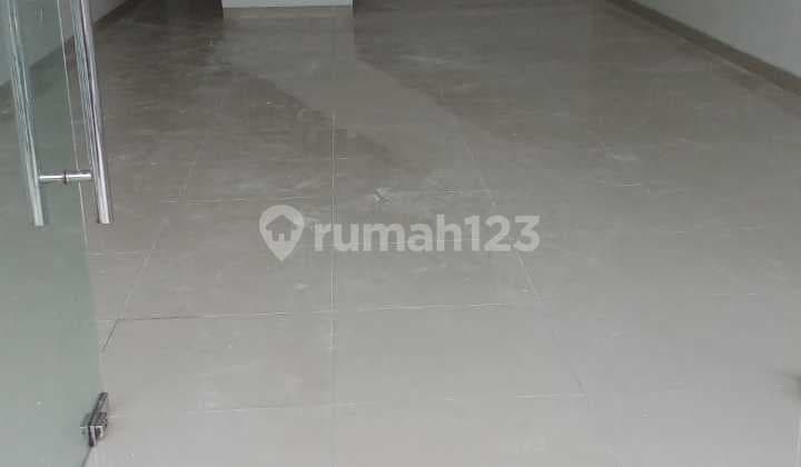 For Rent: 3-Story Shophouse New Jasmine Gading Serpong