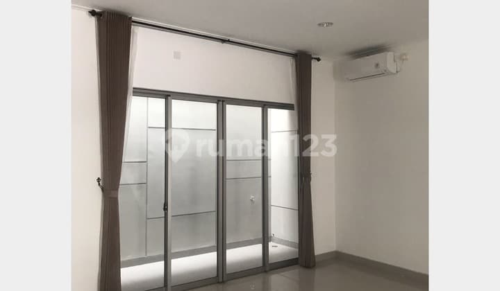 Disewa Rumah Pik 2 Cluster Tampa Uk 8x15 Ada 5 AC 2 lantai Ready