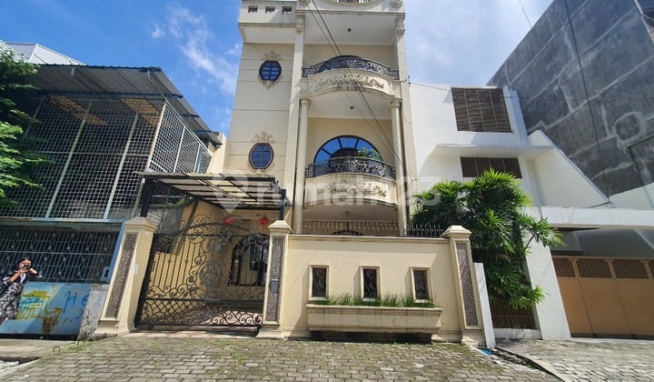 Dijual Rumah Mewah Multatuli SHM - Sertifikat Hak Milik