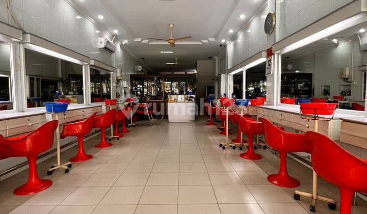 Dijual Ruko Strategis Inti Kota di Pinggir Jalan Besar