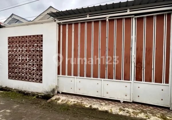 Rumah Sewa Daerah Amplas Siap Huni 36Juta untuk 2 Tahun