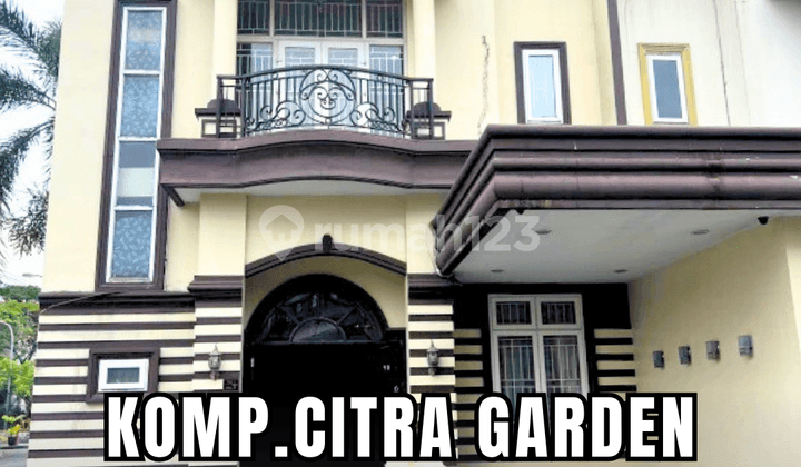 Dijual Rumah Besar Hook di Citra Garden Jamin Ginting