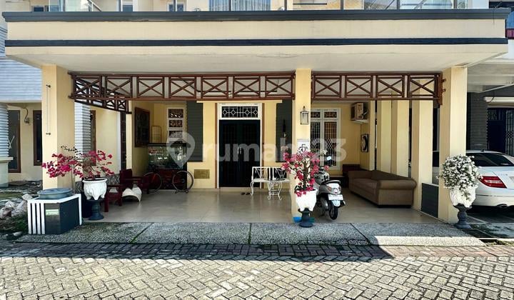 Dijual Rumah Mewah Minimalis dalam komplek Taman Sari Medan