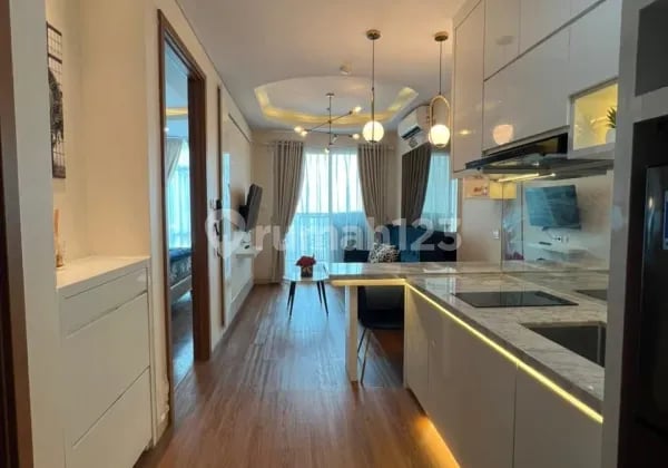 Disewakan Unit Apartemen Full Furnish di Reiz condo