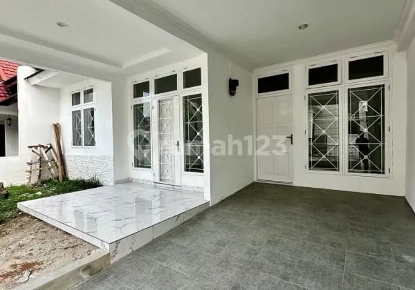 Dijual Rumah Cantik Baru Renovasi di Tasbih 1 Setiabudi