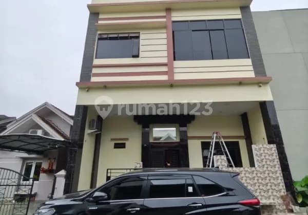For Sale House in Cemara Asri Complex, Beautiful New Interior.