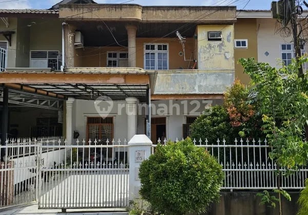 Rumah Besar Daerah Johor 500 Jutaan Ukuran 7,5 X 24 Meter