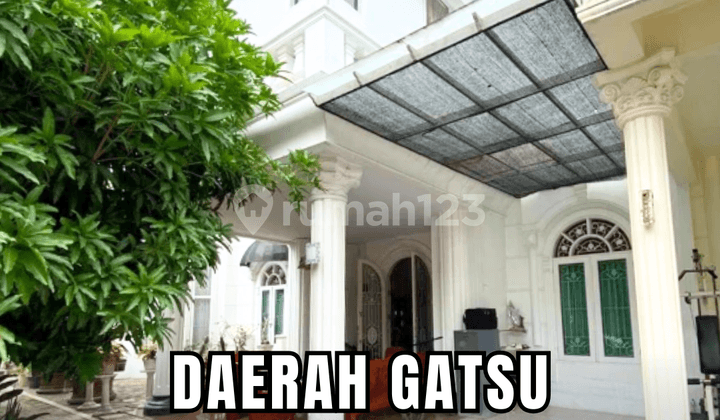 Rumah Mewah Design American Classic Luxury di Murai Ringroad