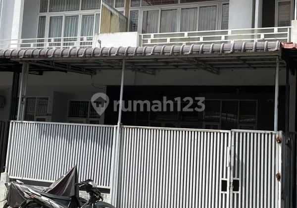 Dijual Rumah Cantik Siap Huni Dalam Komplek Jcity