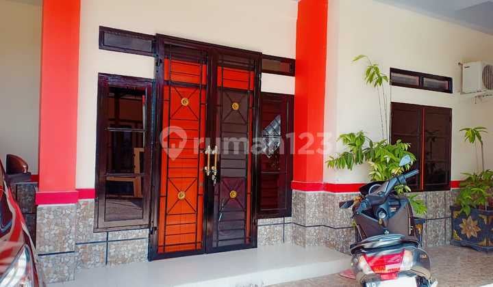 Rumah Tinggal Konsep Modern Minimalis Dan Mewah