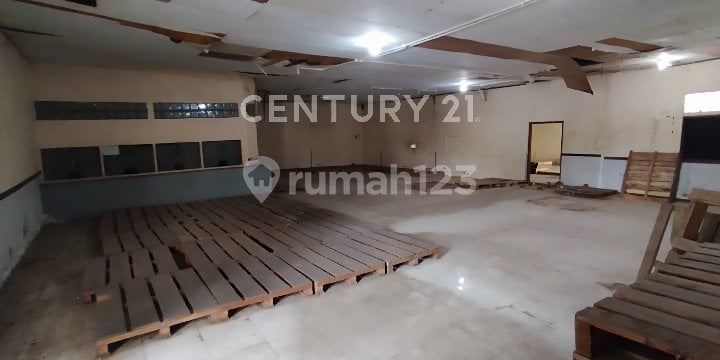 Pergudangan Sungai Jawi Pontianak Barat Tdk Jauh Dari Pelabuhan