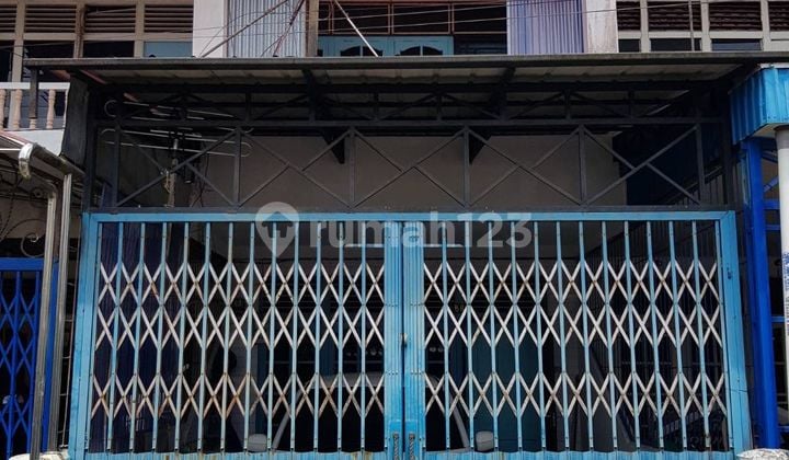 Rumah 2 Lantai Daerah Veteran - Gajah Mada