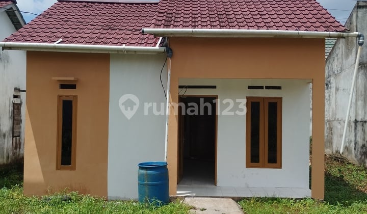 Ready-to-Occupy 36 Type 1-Story House with Kitchen, Kitchen Set, and Drying Area.