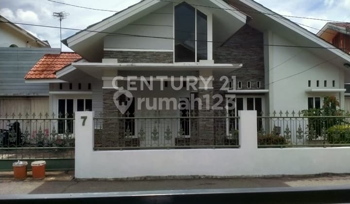 Dijual Rumah di Paris 2 + Tanah Luas 18X21m