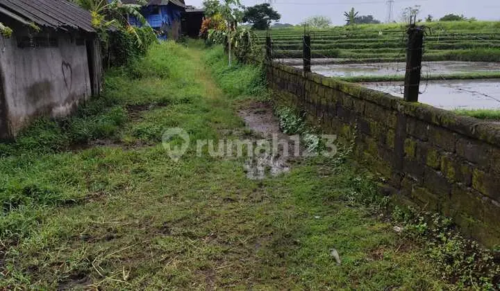 For Rent 34 Are Land with SHM in Kaba-Kaba..