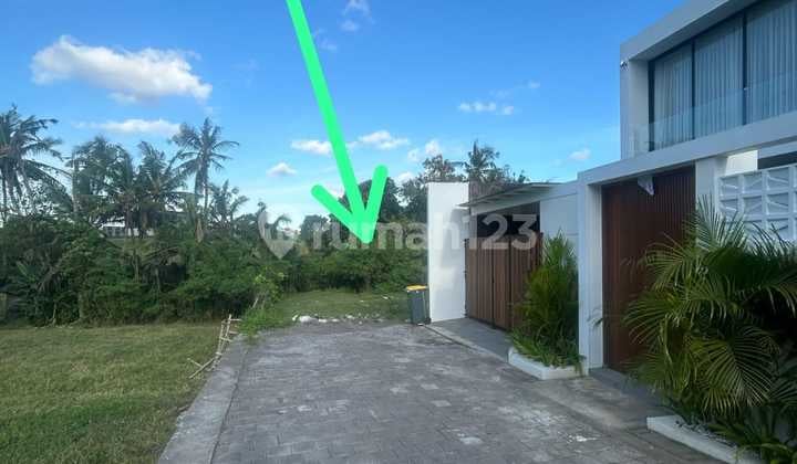 For Sale 6 Are SHM Land in Munggu-Bantas