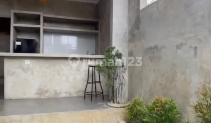 Disewakan Rumah 2 Room di Tumbak-Bayuh...