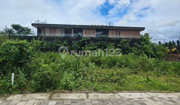Land for Sale 12 Are SHM in Pererenan