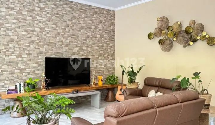 For Sale: Nice 3-Bedroom Villa in Canggu - Berawa