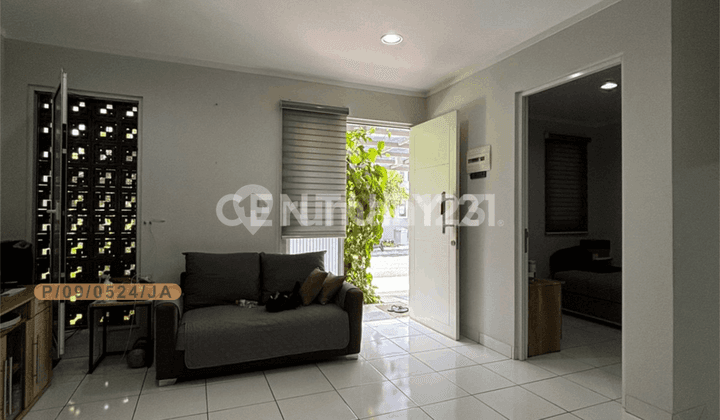 Rumah Cantik Bersih Nyaman Siap Huni Di Summarecon Bandung