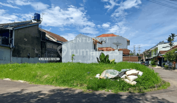 Tanah Siap Bangun Tengah Komplek Posisi Hoek di Regol Bandung