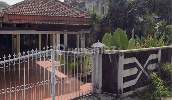 Rumah Luas Tanah Besar di Bintaro Paradise -Yst