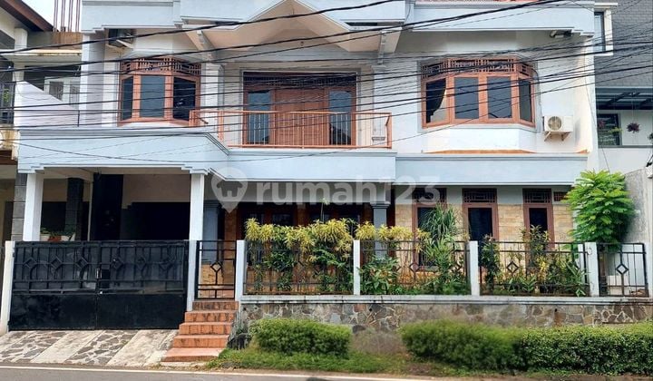 For Rent 2-Story House in Bintaro Jaya Sector 9, Facing Main Strategic Road