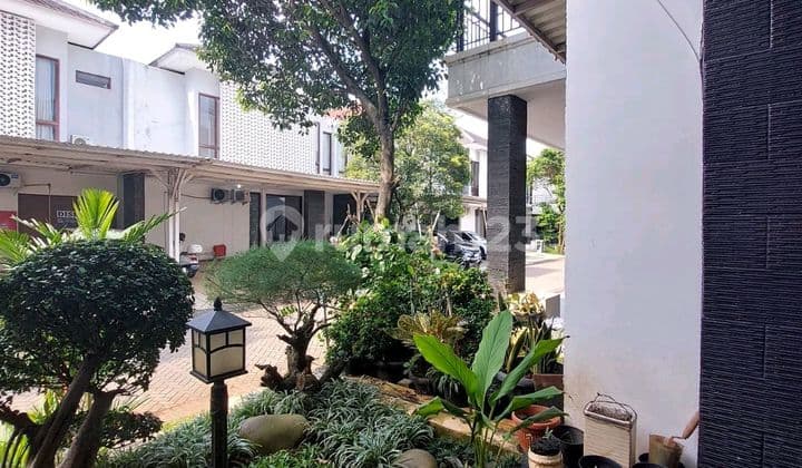 Rumah Bagus Di Discovery Bintaro Jaya Dengan Kolam Renang Siap Huni-kn