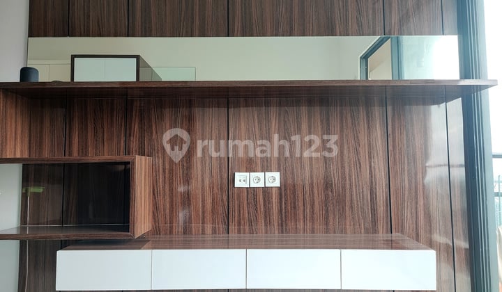 Apartemen 2 BR, Skyhouse Bsd Sky House, Jervois, Lantai Tinggi, Furnished, Brand New