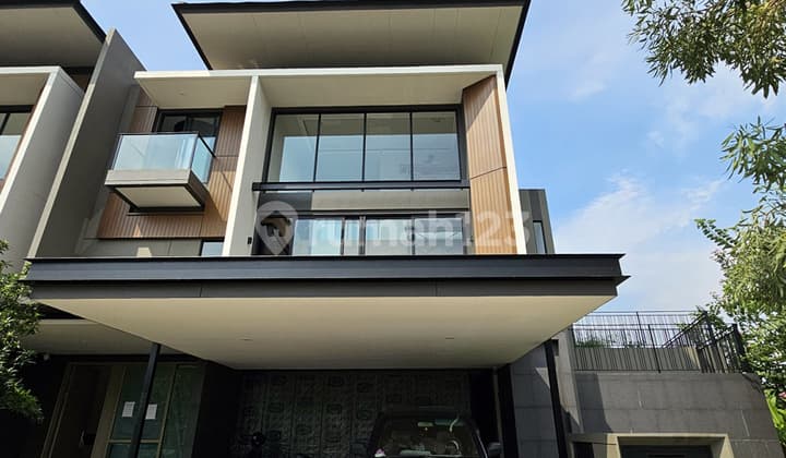 Rumah Mewah 3 Lantai, Hoek Corner, Furnished Interior Designer, Laurel Navapark Bsd