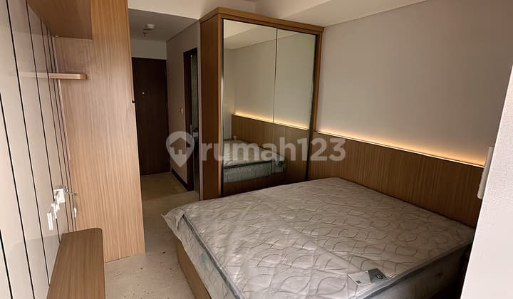 Turun Harga! di Bawah PPJB Apartemen Studio Baru B Residence Bsd Furnished! Bonus Interior Design 50Jt, bisa KPA