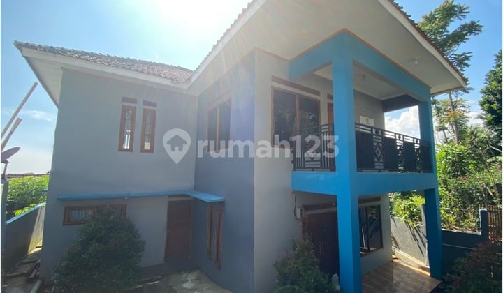 Rumah 2 Lantai di Lamajang Pangalengan Siap Huni