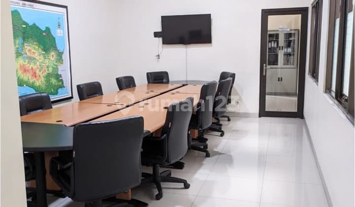 Gedung Perkantoran Mainroad Soreang Banjaran Strategis