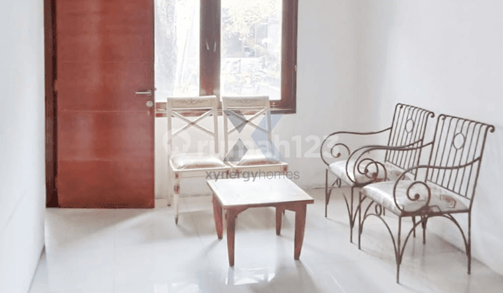 Rumah 2 Lantai SHM di Sariwangi Bandung