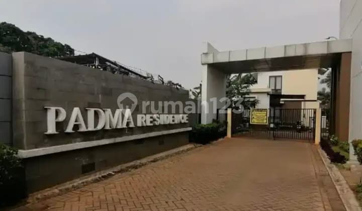 Rumah Siap Huni Di Padma Reaidence Graha Raya Dengan Lokasi Sangat Strategis Dekat Ke Alsut , Starnart , Keamanan 24 Jam One Gate Kingkungan Nyaman Dan Kekeluargaan Dan Banyak Lagi