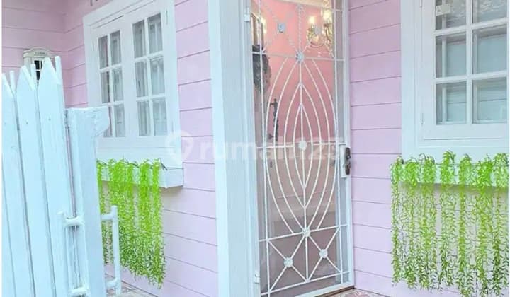 Rumah Mungil Pasti Para Cewek Cewek Suka dengan Interior Lucu dan Unik Memberi Kesan Bersih Nyaman di Ciputat