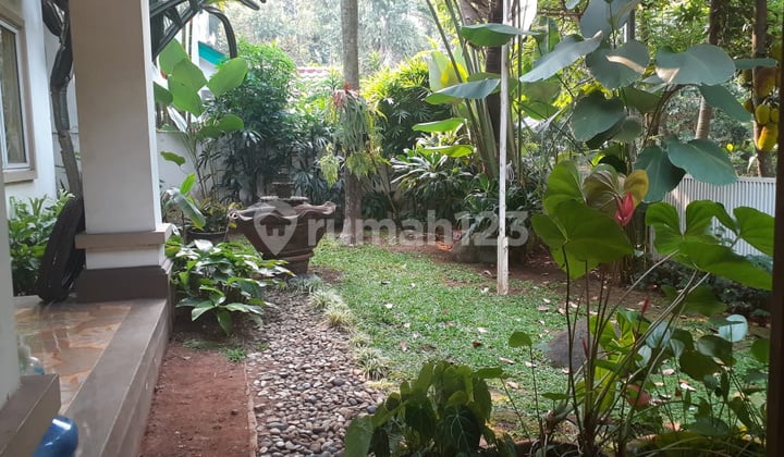 Rumah Lingkungan Nyaman Aman Dekat Taman Kota Bsd