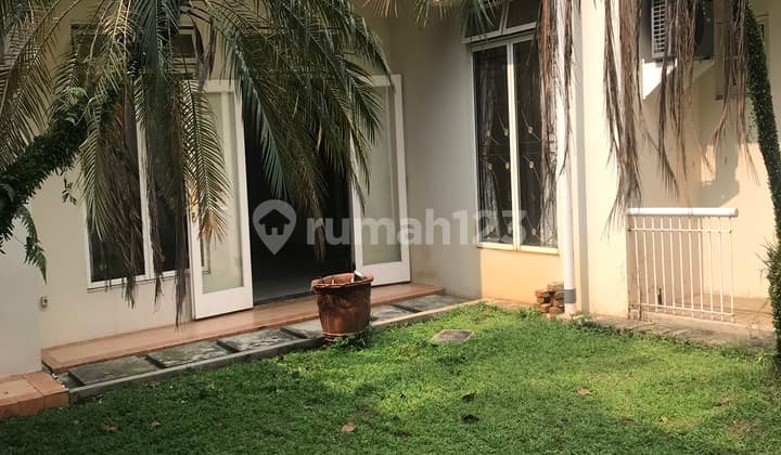 Disewa Ada TAMAN Belakang Bisa Garden Party di BSD CITY