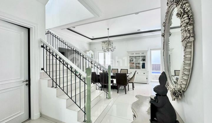 RUMAH EXCLUSIVE BSD PROVENCE DENGAN POOL DAN LOKASI STRATEGIS -jhn