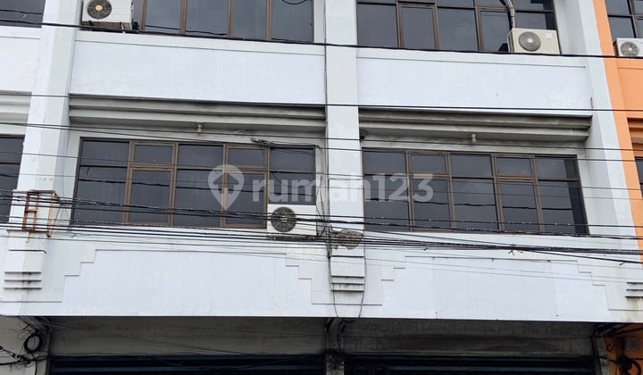 JUAL CEPAT 2 Unit RUKO JEJER (Connecting) Di Laksamana Martadinata Malang