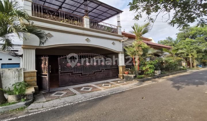 For Sale, Full Teak and Marble House on Ikan-Ikan Street, Malang.